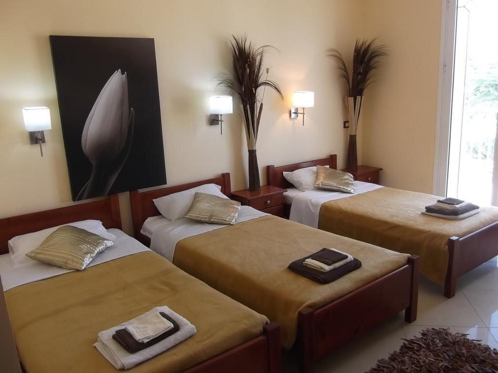 Hotel Mariana 2*